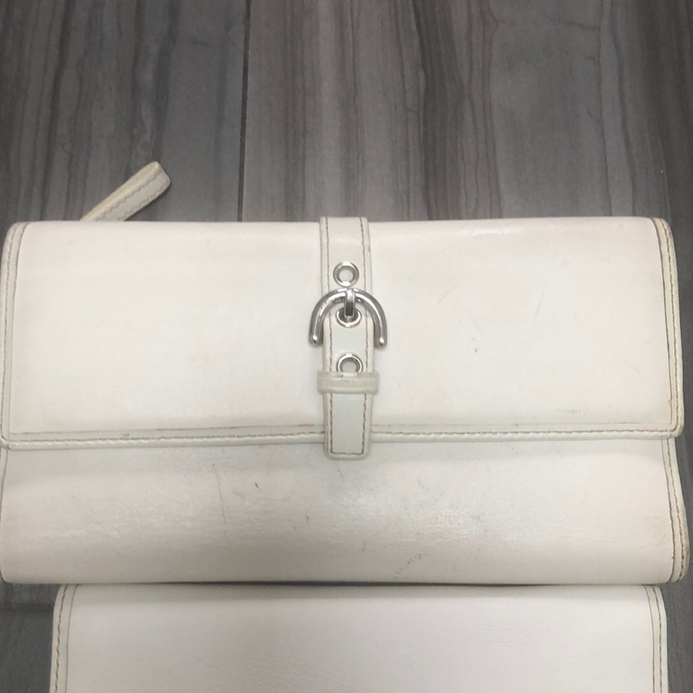 Coach wallet - Picture 2 of 6